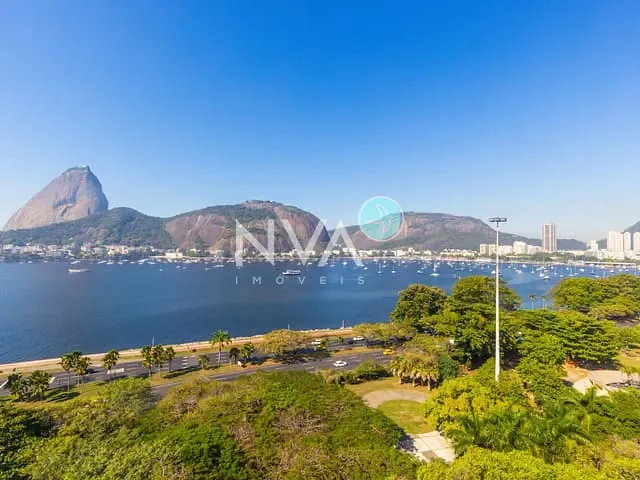 Apartamento com 240m² 3 quartos e 1 banheiro, à venda, no bairro Flamengo em Rio de Janeiro