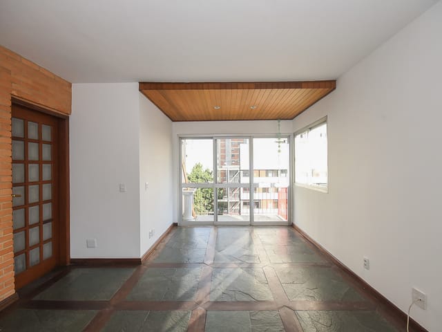 Foto do Apartamento - Apartamento de 84 m2, 2 quartos + 1 reversível, varanda, 1 vaga na garagem, à venda, na Vila Madalena, São Paulo, SP | Pecoraro Imóveis