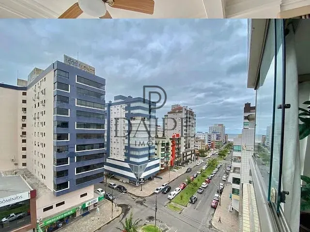 Apartamento com 200m² 3 quartos e 2 banheiros, à venda, no bairro Centro em Capão da Canoa