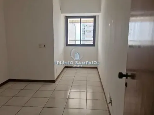 Apartamento com 150m² 4 quartos e 3 banheiros, à venda, no bairro Praia da Costa em Vila Velha