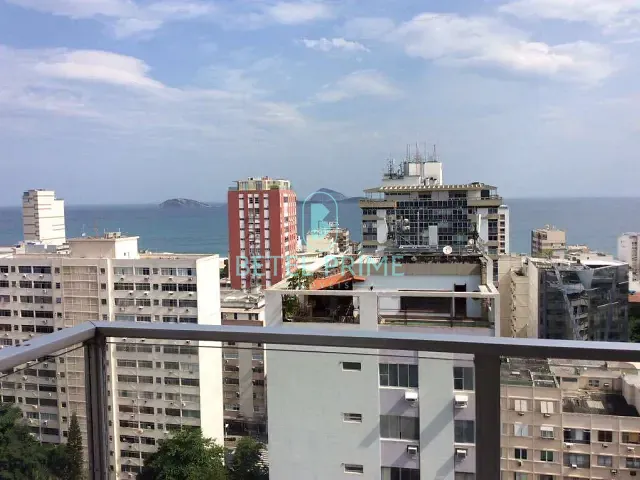 Apartamento com 84m² 2 quartos e 2 banheiros, para alugar, no bairro Leblon em Rio de Janeiro