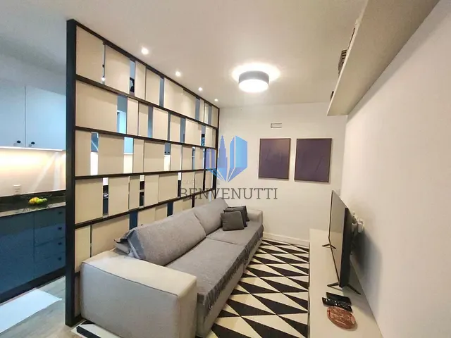 Apartamento com 100m² 2 quartos e 2 banheiros, à venda, no bairro Centro em Camboriú