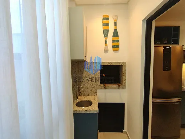 Apartamento com 100m² 2 quartos e 2 banheiros, à venda, no bairro Centro em Camboriú