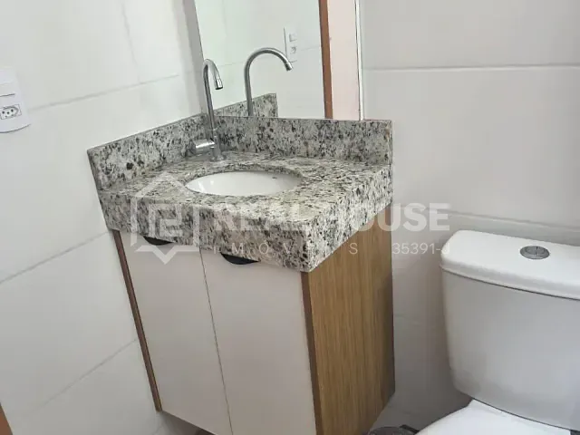 Apartamento 2 quartos e 1 banheiro, à venda, no bairro Jardim Gutierres em Sorocaba