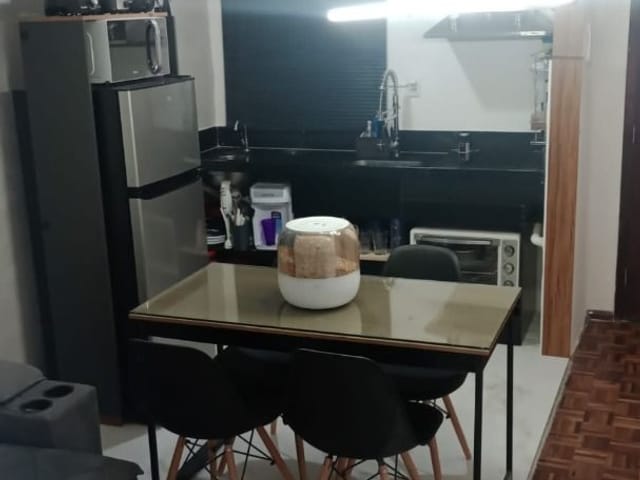 Apartamento 1 quarto e 1 banheiro, à venda, no bairro Centro em Juiz de Fora