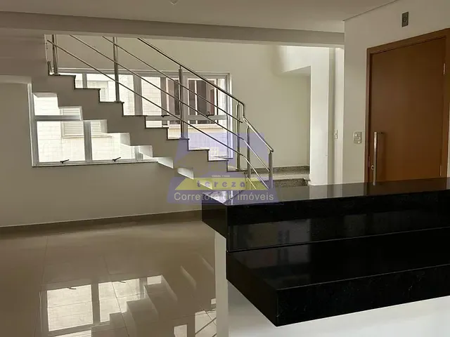 Cobertura / Penthouse 3 quartos e 2 banheiros, à venda, no bairro Quatorze de Fevereiro em Itabira