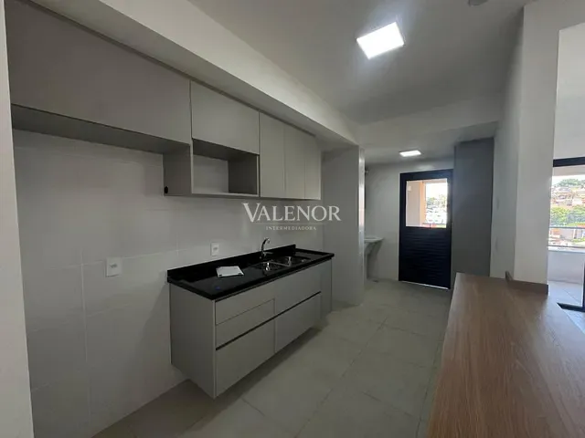 Apartamento com 112m² 3 quartos e 2 banheiros, para alugar, no bairro Portal do Paraíso II em Jundiaí