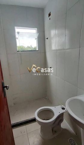 Apartamento 2 quartos e 1 banheiro, para alugar, no bairro Enseada das Gaivotas em Rio das Ostras