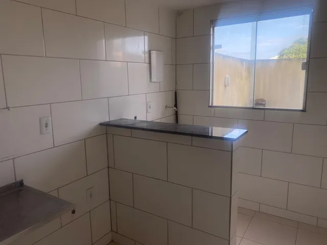 Apartamento 2 quartos e 1 banheiro, para alugar, no bairro Enseada das Gaivotas em Rio das Ostras