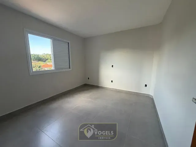 Apartamento 2 quartos e 2 banheiros, à venda, no bairro Jardim Tonini em Jaguariúna