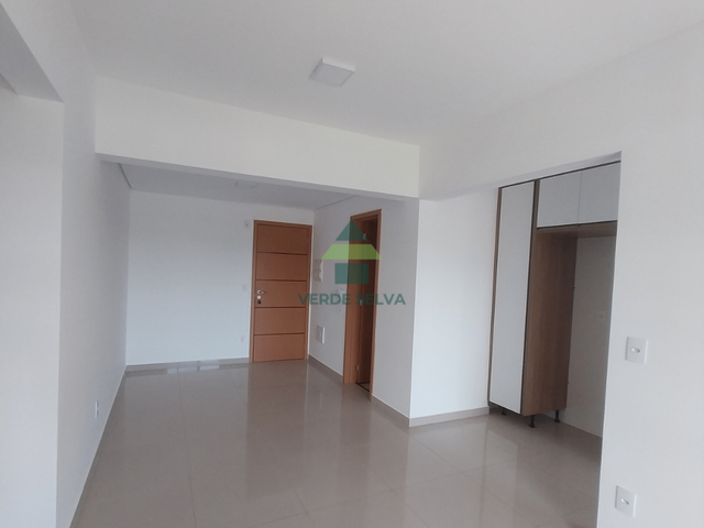 Apartamento com 87m² 2 quartos e 3 banheiros, para alugar, no bairro Atibaia Jardim em Atibaia