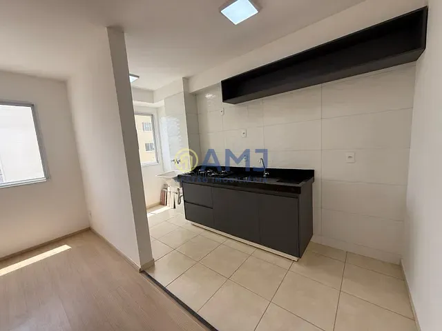 Apartamento 2 quartos e 1 banheiro, para alugar, no bairro Residencial Bethel em Goiânia
