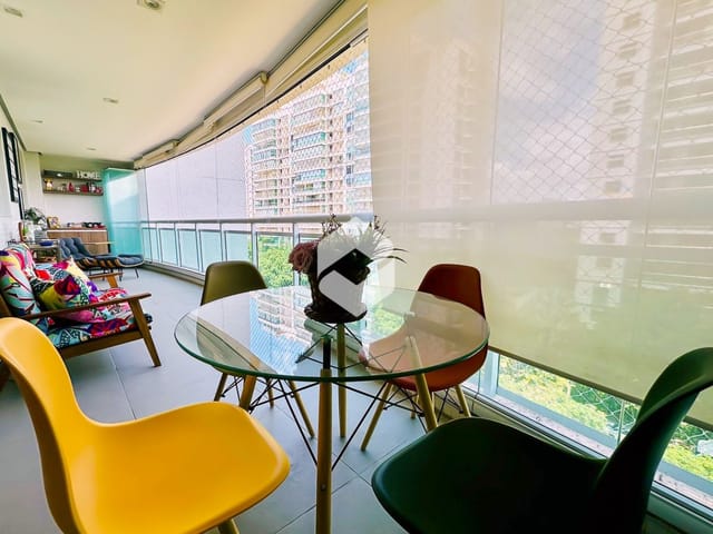 Apartamento 2 quartos e 4 banheiros, à venda, no bairro Barra da Tijuca em Rio de Janeiro