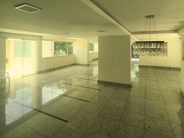 Apartamento com 168m² 3 quartos e 2 banheiros, à venda, no bairro Centro em Governador Valadares