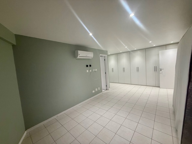 Apartamento 4 quartos e 6 banheiros, à venda, no bairro Casa Forte em Recife