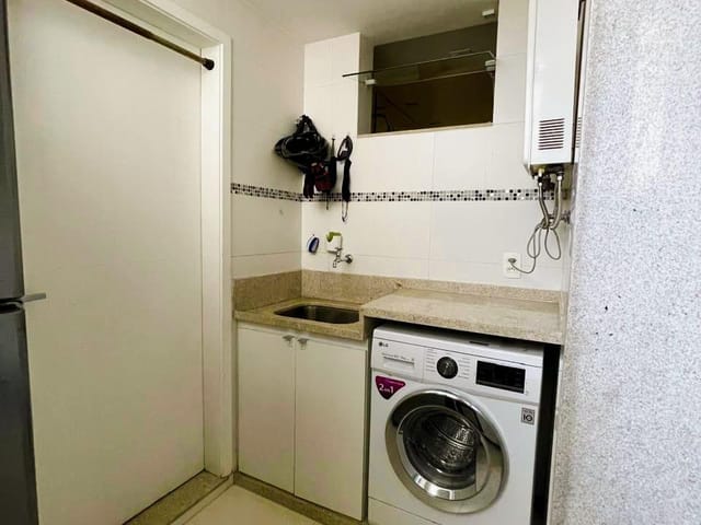 Apartamento 2 quartos e 2 banheiros, à venda, no bairro Flamengo em Rio de Janeiro