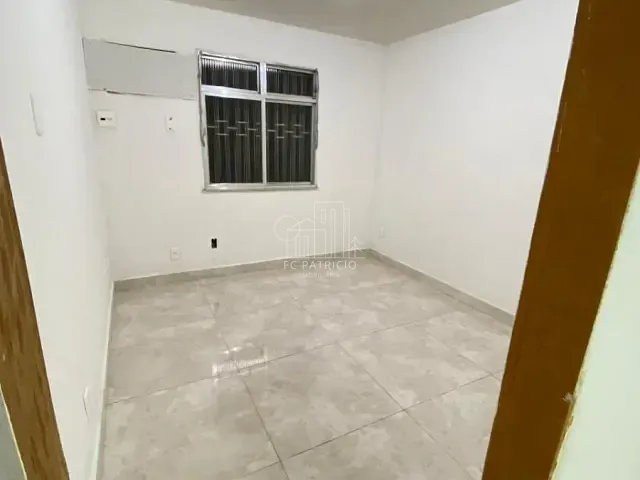 Apartamento com 80m² 2 quartos e 1 banheiro, à venda, no bairro Penha Circular em Rio de Janeiro