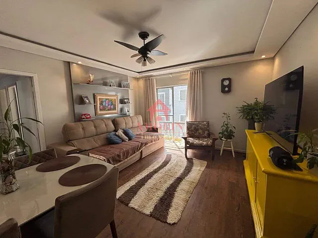 Apartamento com 105m² 3 quartos e 1 banheiro, à venda, no bairro Portão em Curitiba