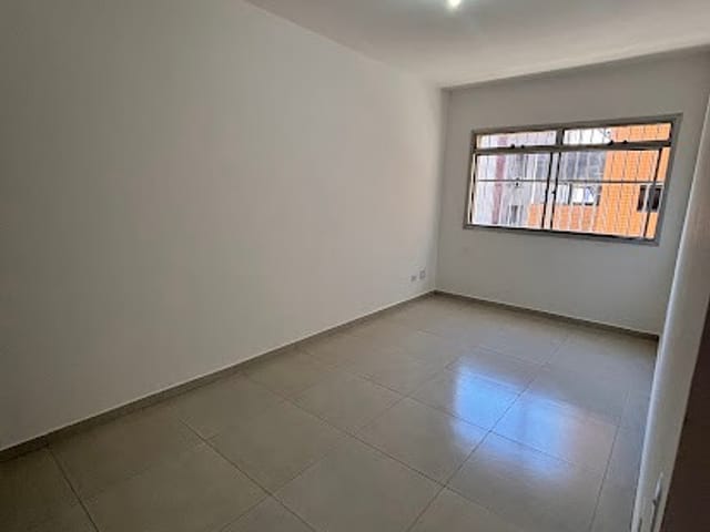 Apartamento 1 quarto e 1 banheiro, à venda, no bairro Canto do Forte em Praia Grande
