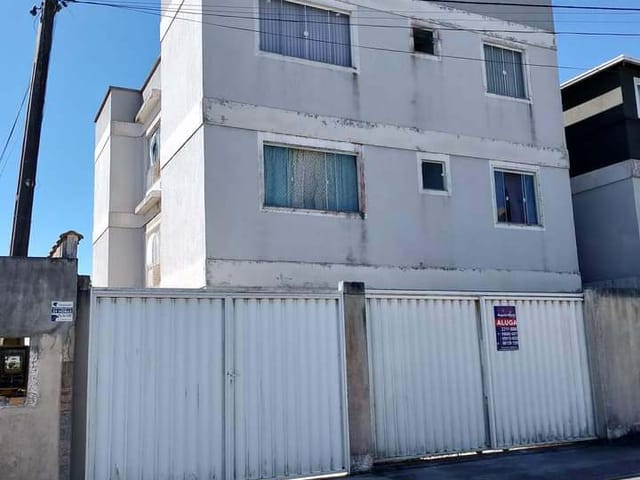 Apartamento 2 quartos e 1 banheiro, à venda, no bairro Enseada das Gaivotas em Rio das Ostras