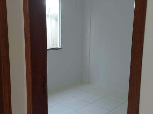 Apartamento 2 quartos e 1 banheiro, à venda, no bairro Enseada das Gaivotas em Rio das Ostras