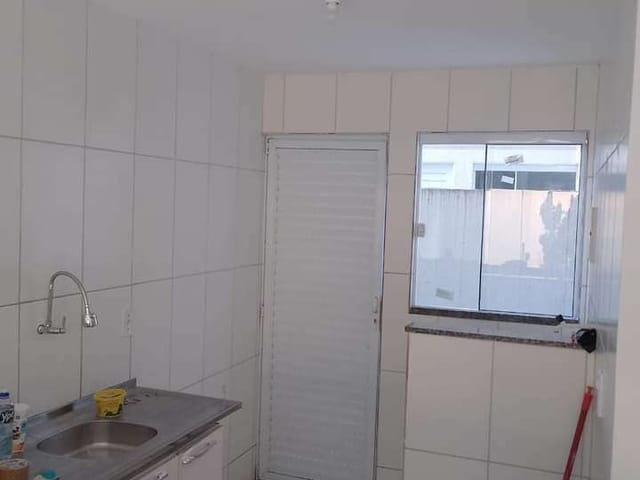 Apartamento 2 quartos e 1 banheiro, à venda, no bairro Enseada das Gaivotas em Rio das Ostras