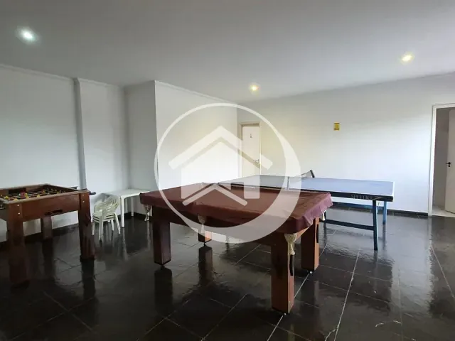 Apartamento 2 quartos e 2 banheiros, à venda ou para alugar, no bairro Bosque da Saúde em São Paulo