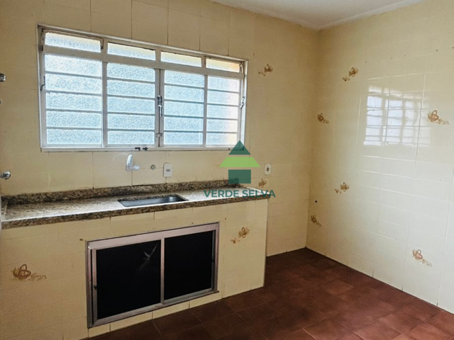 Apartamento 2 quartos e 1 banheiro, para alugar, no bairro Vila Thais em Atibaia