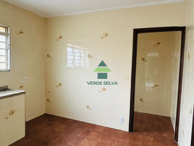 Apartamento 2 quartos e 1 banheiro, para alugar, no bairro Vila Thais em Atibaia