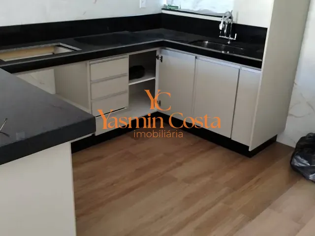 Apartamento 1 quarto e 1 banheiro, à venda, no bairro Centro em Cambuí