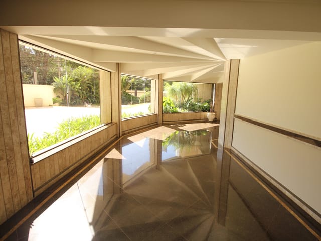 Apartamento com 428m² 4 quartos e 6 banheiros, à venda ou para alugar, no bairro Centro em São João da Boa Vista