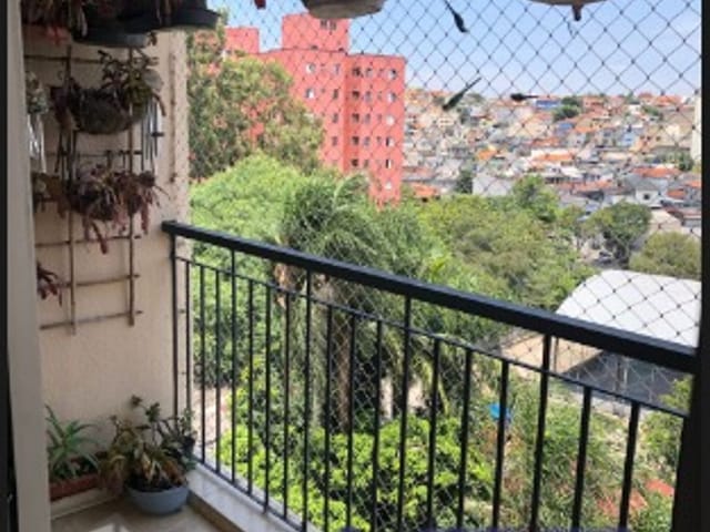 Apartamento à venda, no bairro Vila Marari em São Paulo