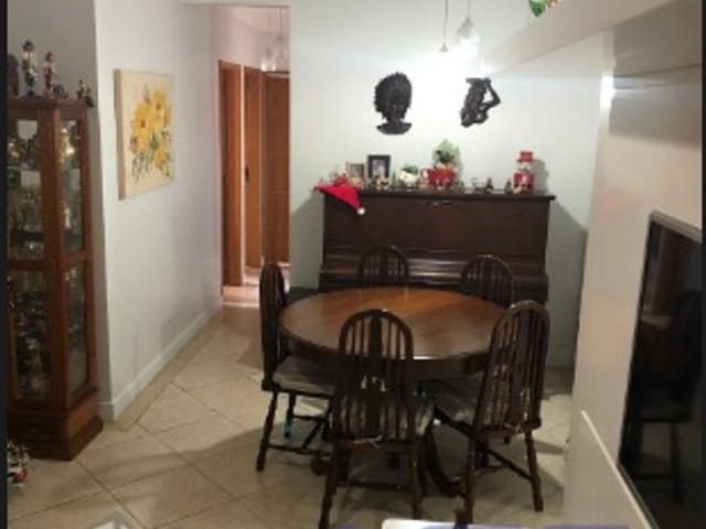 Apartamento à venda, no bairro Vila Marari em São Paulo