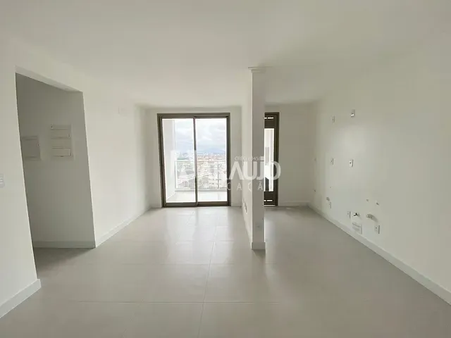 Apartamento 3 quartos e 1 banheiro, para alugar, no bairro São Vicente em Itajaí