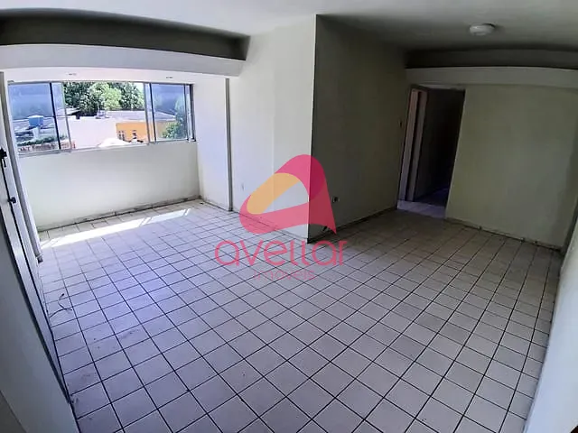 Apartamento 3 quartos e 3 banheiros, à venda, no bairro Santo Amaro em Recife