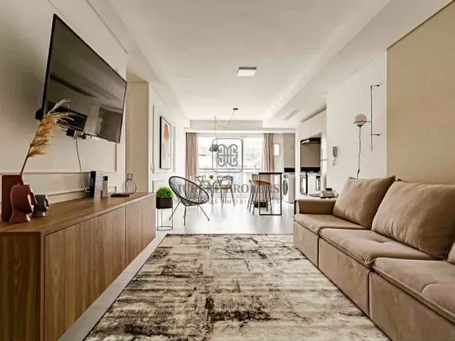 Apartamento 2 quartos e 2 banheiros, à venda, no bairro Jurerê em Florianópolis