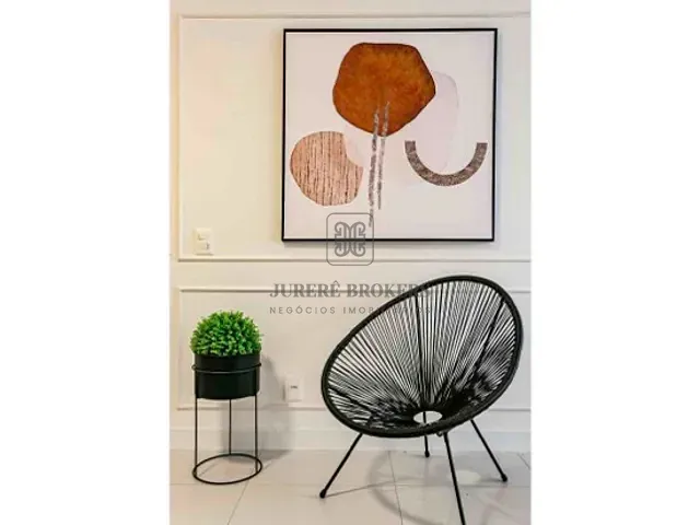 Apartamento 2 quartos e 2 banheiros, à venda, no bairro Jurerê em Florianópolis