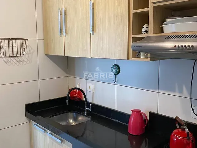 Apartamento 2 quartos e 1 banheiro, à venda, no bairro Bom Jesus em Campo Largo