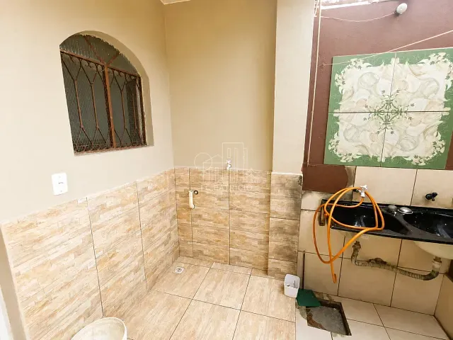 Apartamento com 90m² 2 quartos e 1 banheiro, à venda, no bairro Centro em Guapimirim