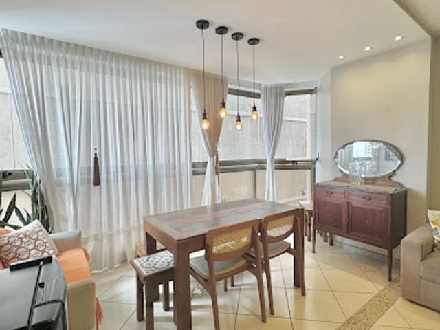 Apartamento com 185m² 4 quartos e 4 banheiros, à venda, no bairro Praia de Itaparica em Vila Velha