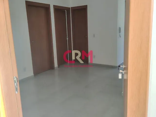 Apartamento 2 quartos e 1 banheiro, para alugar, no bairro Conjunto Habitacional Arsenio Micalli em Taquaritinga