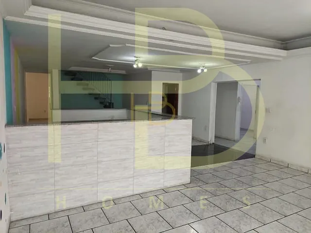 Casa para alugar, no bairro Parque das Laranjeiras em Sorocaba