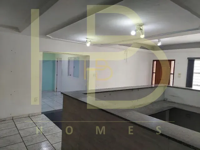 Casa para alugar, no bairro Parque das Laranjeiras em Sorocaba