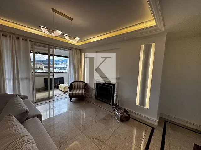 Apartamento 4 quartos e 5 banheiros, à venda, no bairro Agriões em Teresópolis