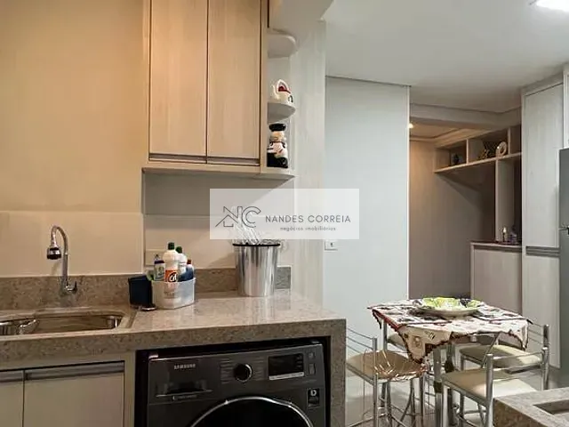 Apartamento 3 quartos e 2 banheiros, à venda, no bairro Antares em Londrina