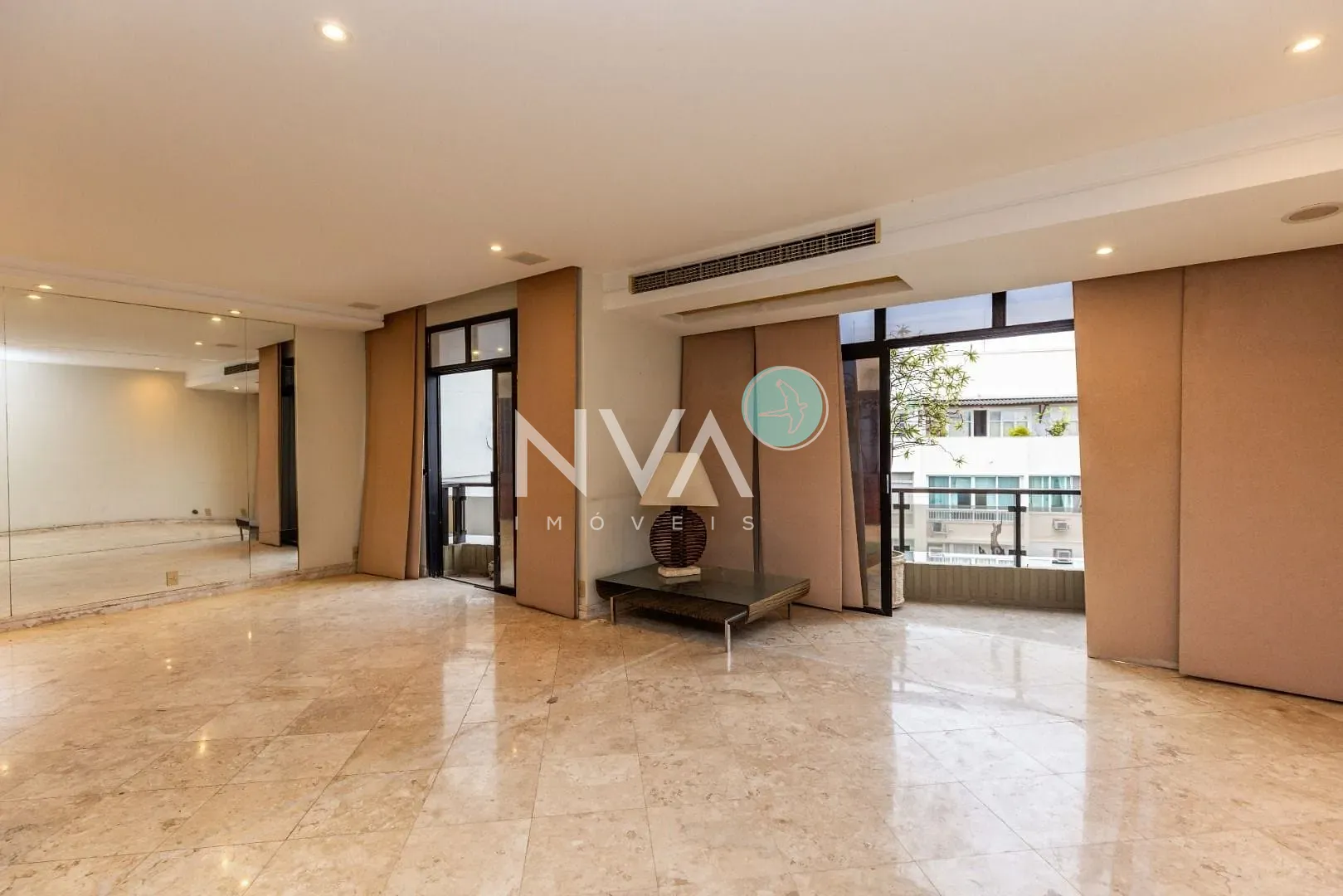Apartamento, 3 quartos, 167 m² - Foto 2