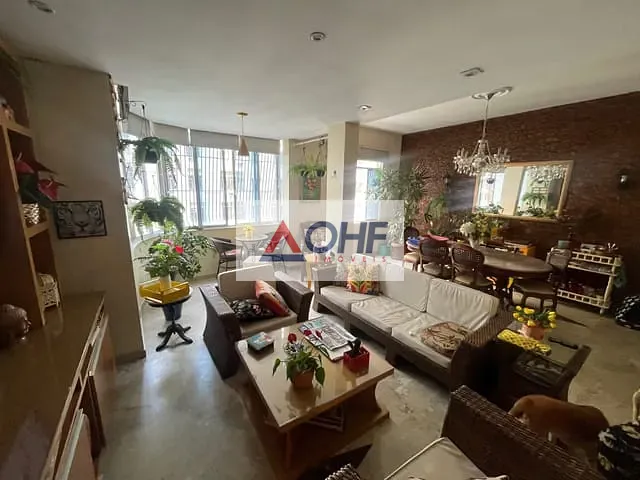 Apartamento com 104m² 3 quartos e 2 banheiros, à venda, no bairro Copacabana em Rio de Janeiro