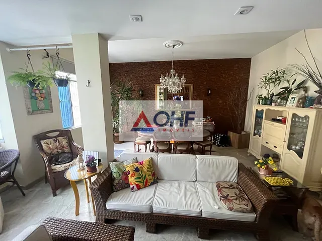 Apartamento com 104m² 3 quartos e 2 banheiros, à venda, no bairro Copacabana em Rio de Janeiro