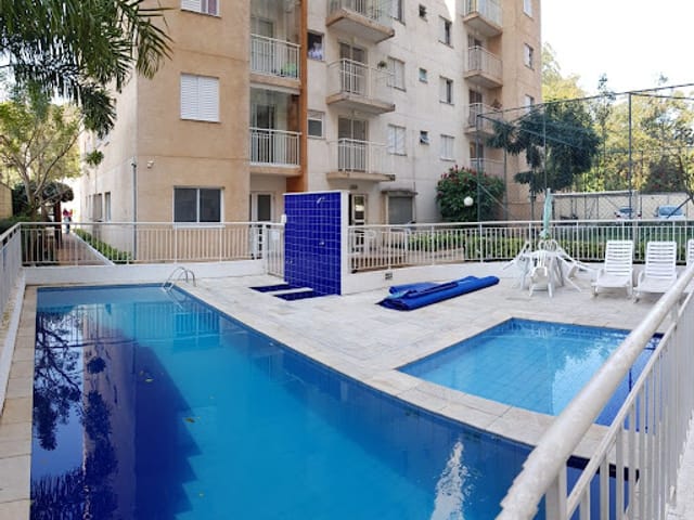 2 Dorm, 1  Vaga, Guarapiranga  - 370 mil