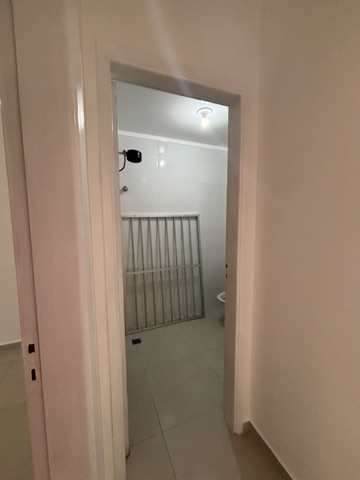 Apartamento 2 quartos e 1 banheiro, à venda, no bairro Tupi em Praia Grande